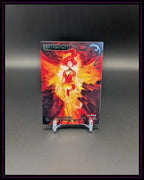 Trading Card mit Dark Phoenix Motiv, Superheldin mit Flammenhintergrund, Sammlerstück