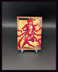 Trading Card mit Comicfigur Marvel Girl, farbenfrohes Heldinnen-Motiv, Sammelkarte auf Ständer