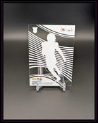 Transparente NFL Trading Card Skyy Moore Chiefs, Panini Chronicles Clear Vision, auf Ständer