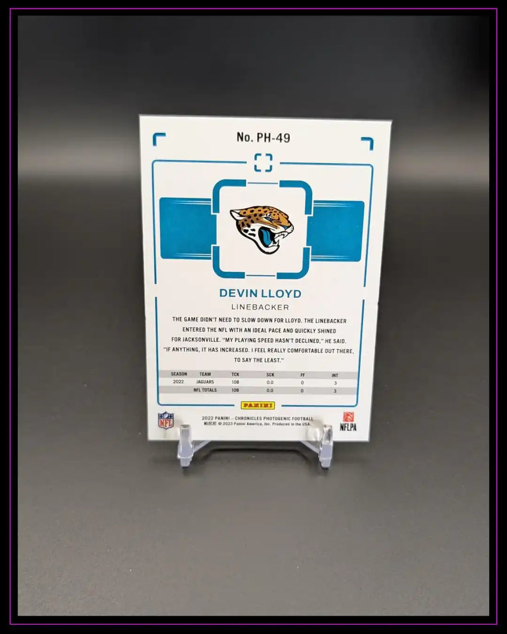 Rückseite einer NFL Trading Card von Devin Lloyd Jacksonville Jaguars, auf Kartenständer, Statistiken