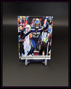 Tariq Woolen Rookie Football Trading Card der Seattle Seahawks auf schwarzem Hintergrund