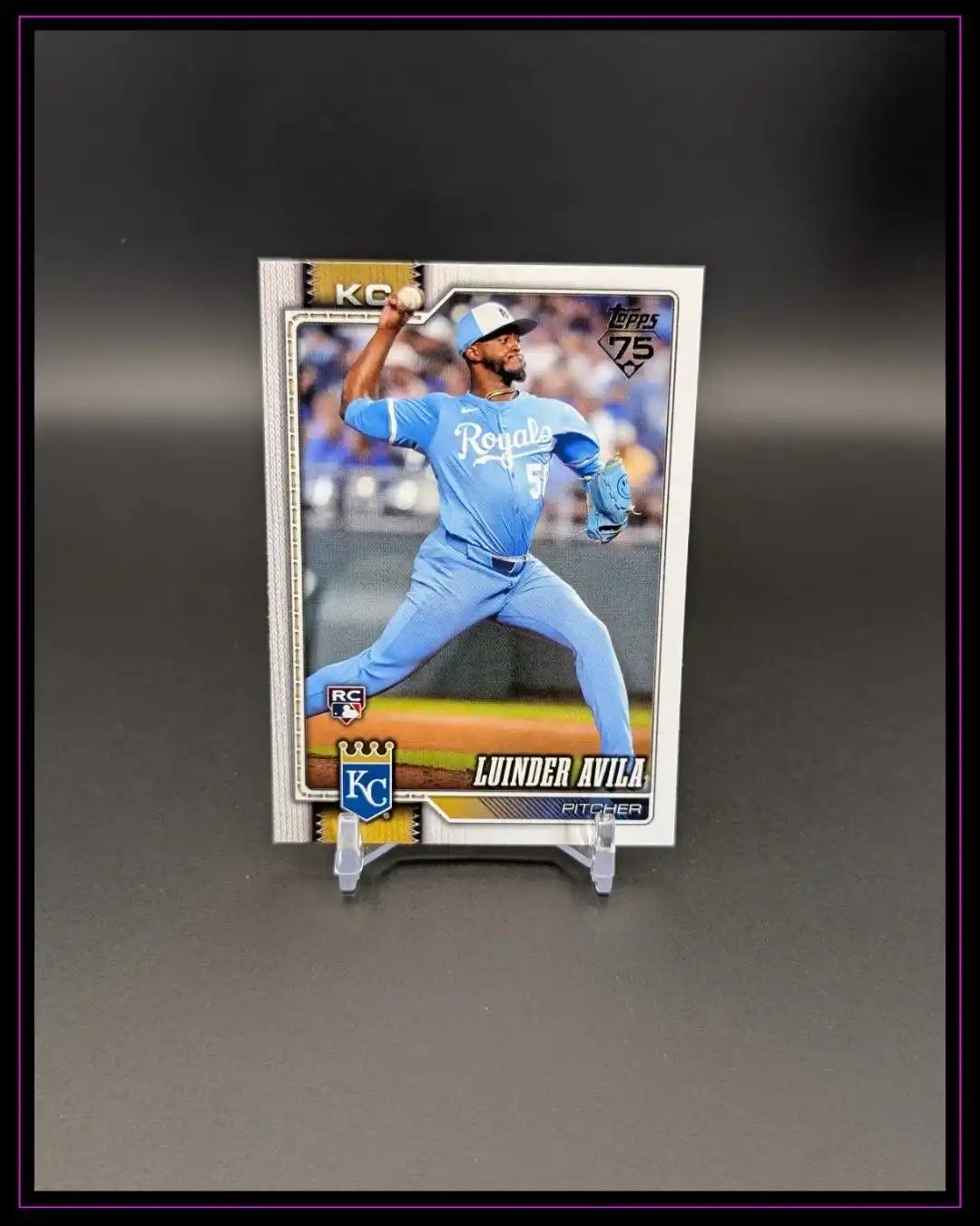 2026 Topps Series 1 #120 Luinder Avila