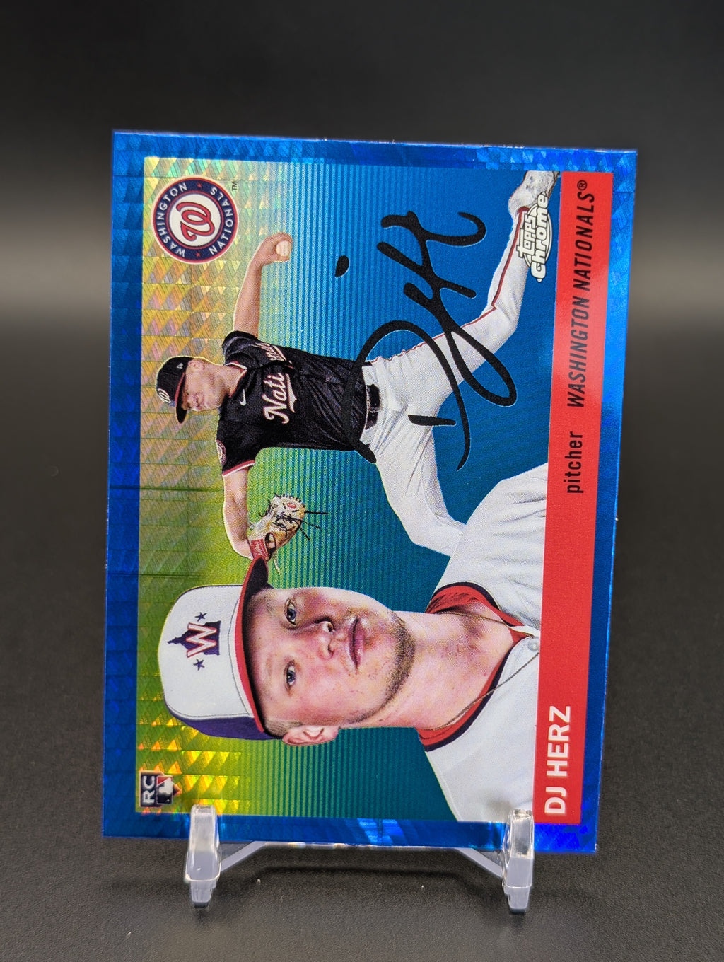 2025 Topps Chrome Platinum #355 DJ Herz Blue Prism Refractors