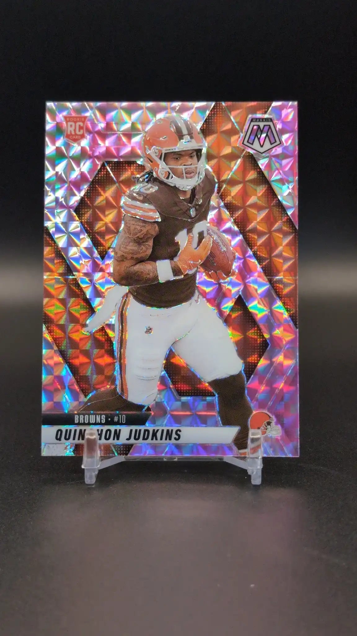 2025 Panini Mosaic #365 Quinshon Judkins Mosaic Camo Pink