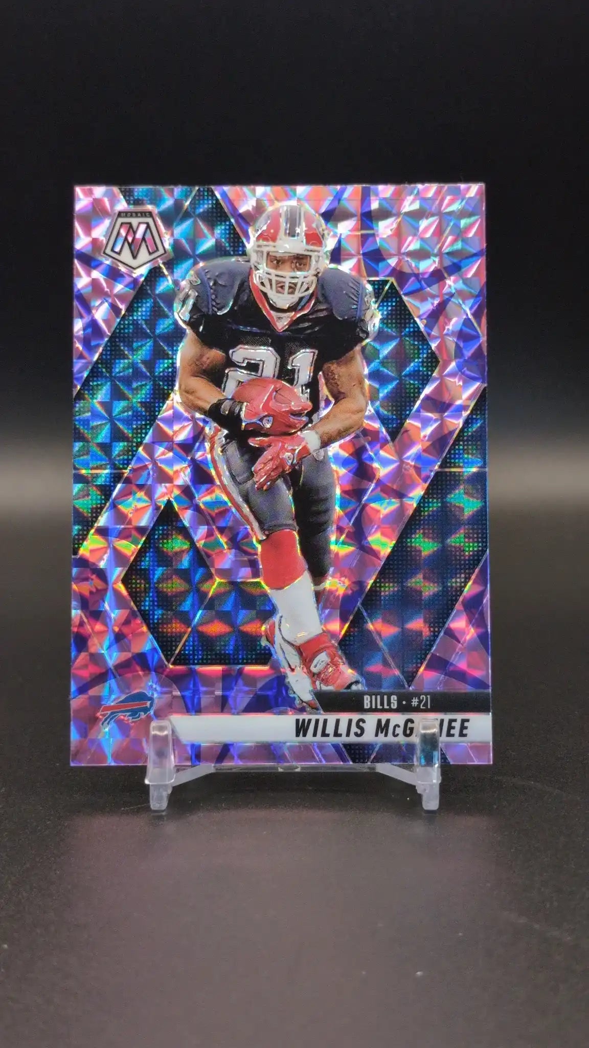 2025 Panini Mosaic #53 Willis McGahee Mosaic Camo Pink